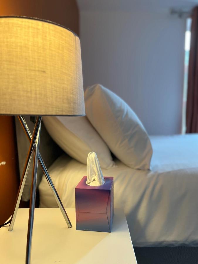 The Pier Suite Serviced Apartment Blackpool Exteriör bild