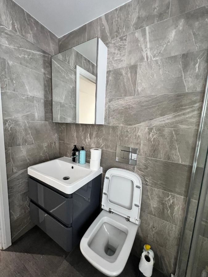 The Pier Suite Serviced Apartment Blackpool Exteriör bild